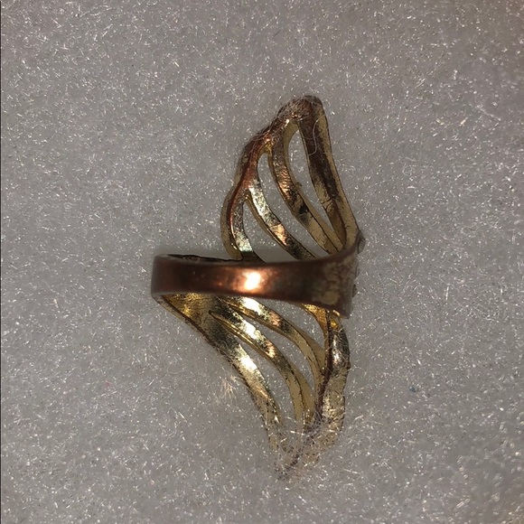 Ring - Picture 2 of 2